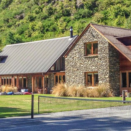Wharenui Holiday Home By Majordomo Arrowtown Zimmer foto