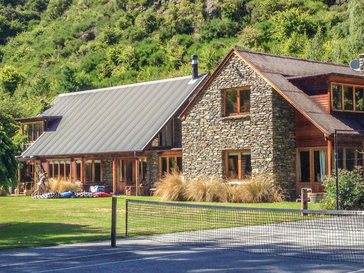 Wharenui Holiday Home By Majordomo Arrowtown Zimmer foto