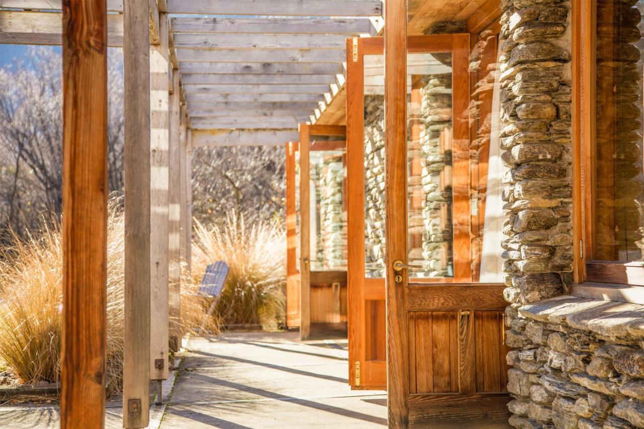 Wharenui Holiday Home By Majordomo Arrowtown Zimmer foto