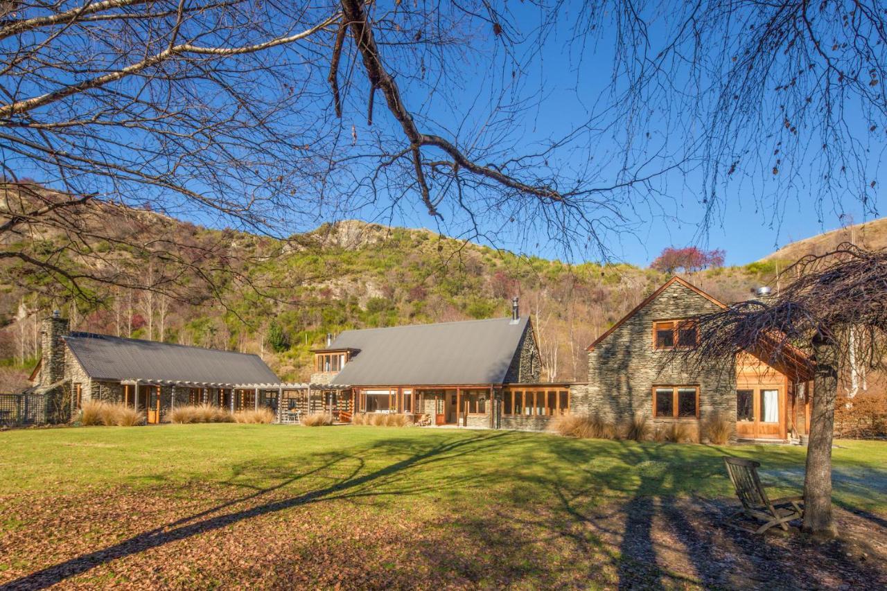 Wharenui Holiday Home By Majordomo Arrowtown Zimmer foto
