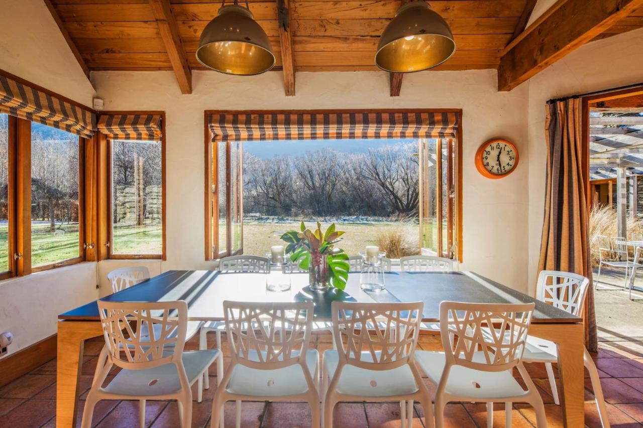 Wharenui Holiday Home By Majordomo Arrowtown Zimmer foto